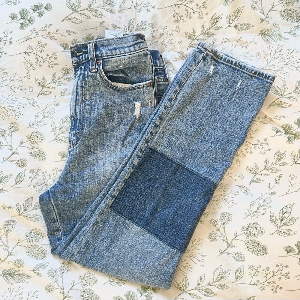 ABERCOMBIE - High waisted patchwork denim jeans